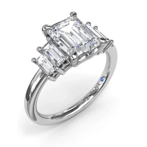 Outlet Fana Bold and Beautiful Five Stone Engagement Ring