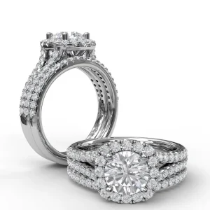 Outlet Fana Cushion Halo Engagement Ring with a Diamond Encrusted Split Band