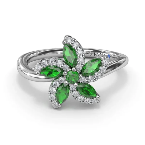 Hot Fana Emerald and Diamond Catalina Ring