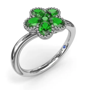 New Fana Magnolia Wave Emerald Ring