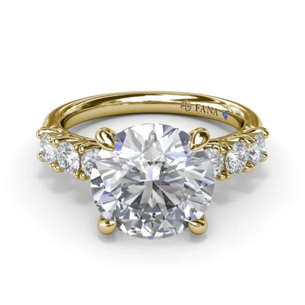 New Fana Shimmering Round Diamond Engagement Ring