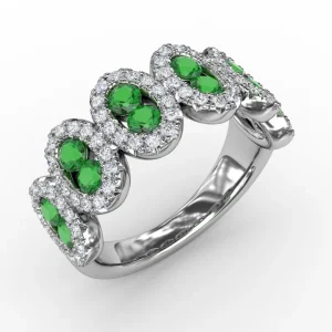 Hot Fana Think Like A Queen Emerald and Diamond Ring